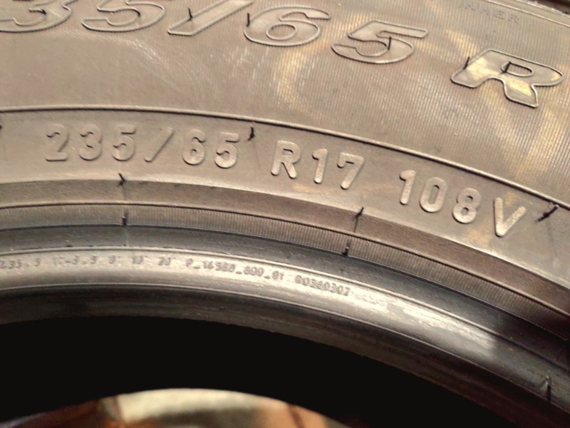4 Gomme usate 235 65 17 Pneumatici Estivi PIRELLI 4 Gomme usate 235 65 17 Pneumatici Estivi PIRELLI