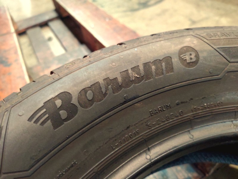 4 Gomme usate 195 60 15 Pneumatici Estivi BARUM 4 Gomme usate 195 60 15 Pneumatici Estivi BARUM