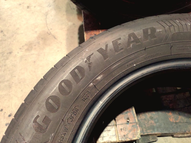 4 Gomme usate 205 60 16 Pneumatici Estivi GOODYEAR 4 Gomme usate 205 60 16 Pneumatici Estivi GOODYEAR