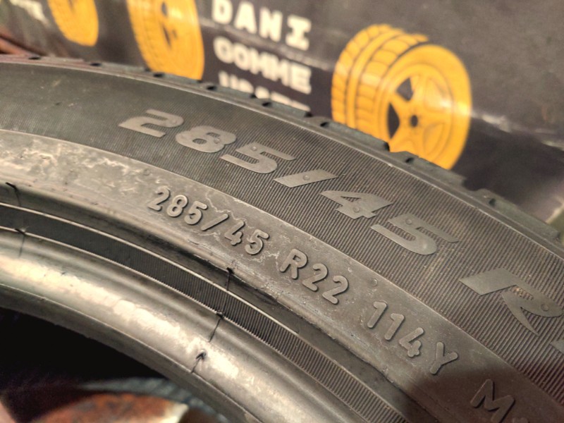 2 Gomme usate 285 45 22 Pneumatici 4 Stagioni PIRELLI 2 Gomme usate 285 45 22 Pneumatici 4 Stagioni PIRELLI