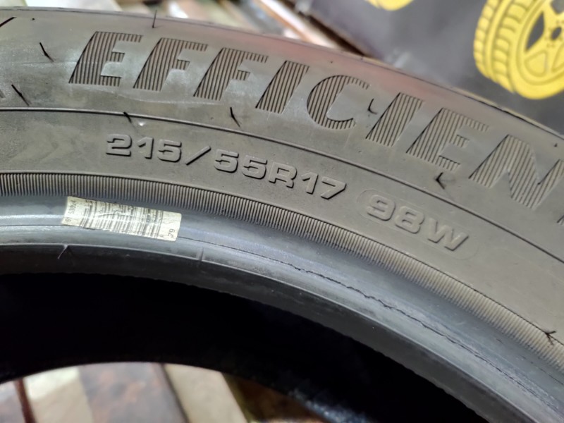 2 Gomme usate 215 55 17 Pneumatici Estivi GOODYEAR 2 Gomme usate 215 55 17 Pneumatici Estivi GOODYEAR