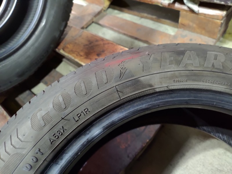 4 Gomme usate 185 55 15 Pneumatici Estivi GOODYEAR 4 Gomme usate 185 55 15 Pneumatici Estivi GOODYEAR