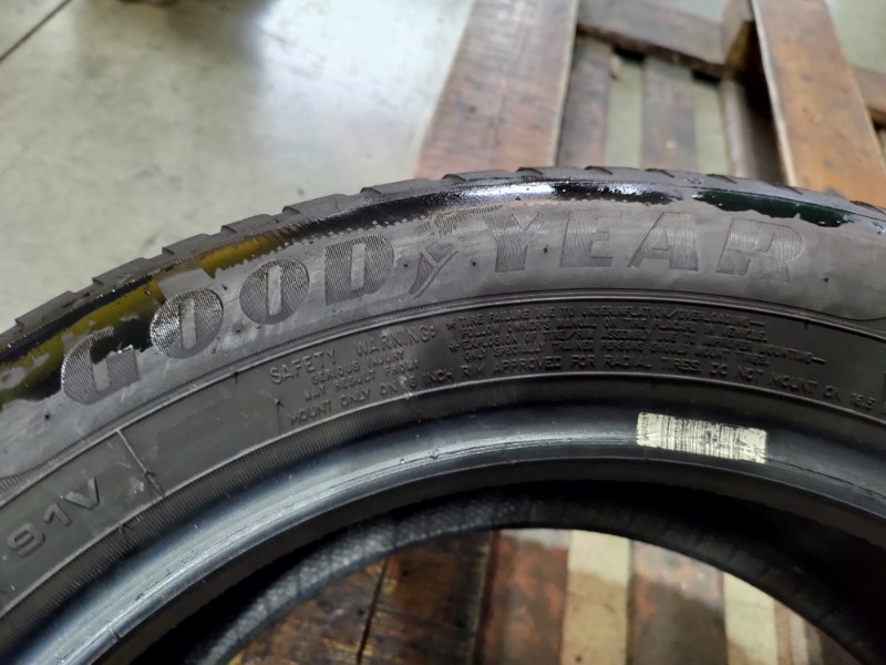 2 Gomme usate 205 55 16 Pneumatici 4 Stagioni GOODYEAR 2 Gomme usate 205 55 16 Pneumatici 4 Stagioni GOODYEAR
