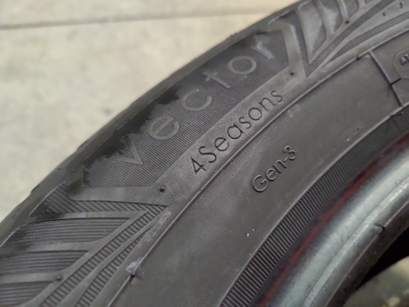 2 Gomme usate 205 55 16 Pneumatici 4 Stagioni GOODYEAR 2 Gomme usate 205 55 16 Pneumatici 4 Stagioni GOODYEAR