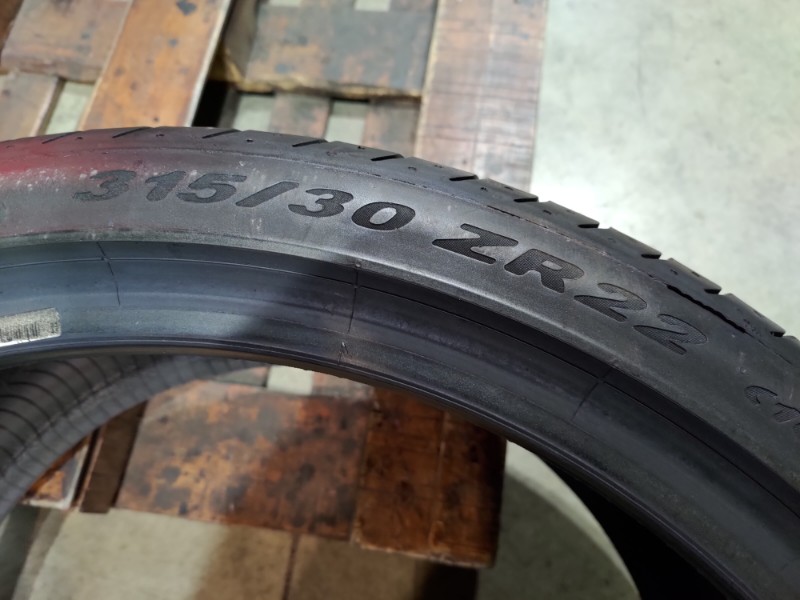 2 Gomme usate 315 30 22 Pneumatici Estivi PIRELLI 2 Gomme usate 315 30 22 Pneumatici Estivi PIRELLI
