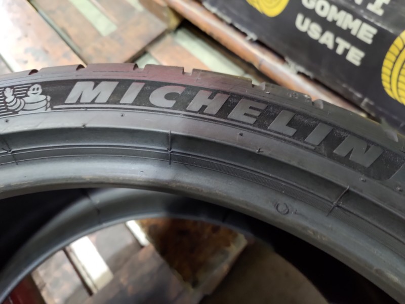 2 Gomme usate 305 30 21 Pneumatici Estivi MICHELIN 2 Gomme usate 305 30 21 Pneumatici Estivi MICHELIN