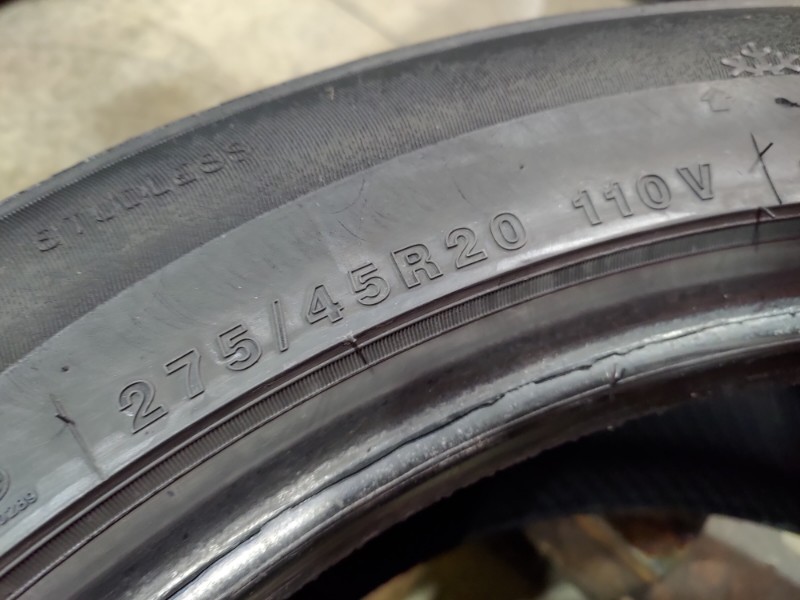 4 Gomme usate 275 45 20 Pneumatici Invernali IMPERIAL 4 Gomme usate 275 45 20 Pneumatici Invernali IMPERIAL