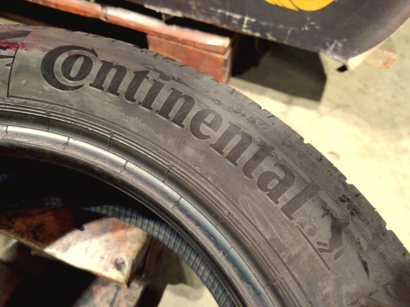 2 Gomme usate 185 55 15 Pneumatici Estivi CONTINENTAL 2 Gomme usate 185 55 15 Pneumatici Estivi CONTINENTAL