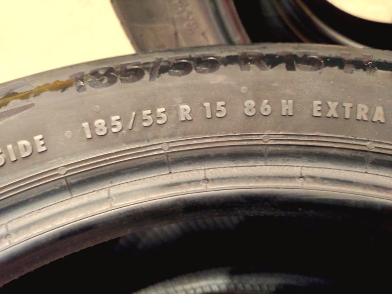 2 Gomme usate 185 55 15 Pneumatici Estivi CONTINENTAL 2 Gomme usate 185 55 15 Pneumatici Estivi CONTINENTAL