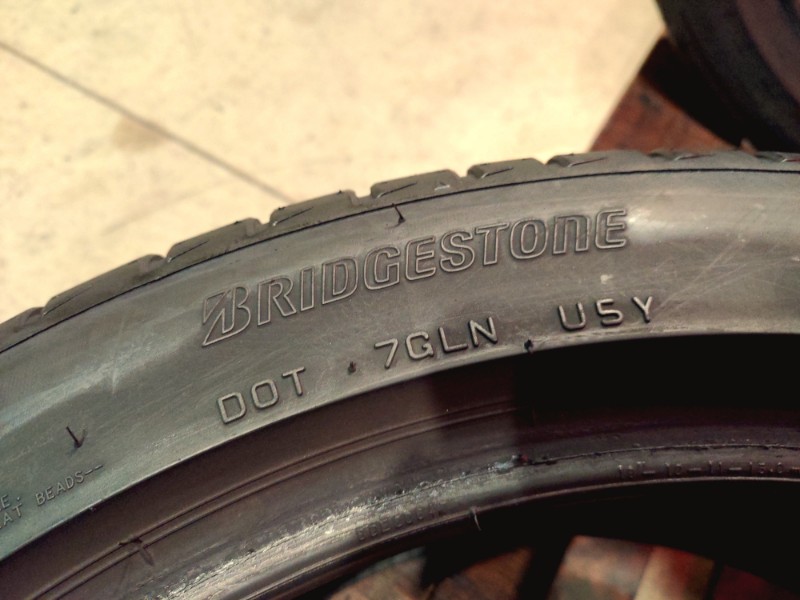 2 Gomme usate 245 45 19 Pneumatici Estivi BRIDGESTONE 2 Gomme usate 245 45 19 Pneumatici Estivi BRIDGESTONE