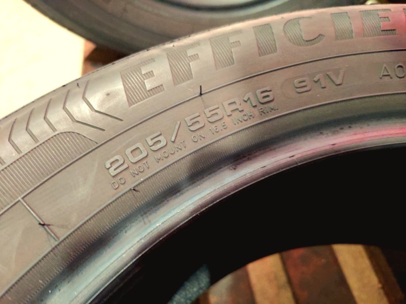2 Gomme usate 205 55 16 Pneumatici Estivi GOODYEAR 2 Gomme usate 205 55 16 Pneumatici Estivi GOODYEAR