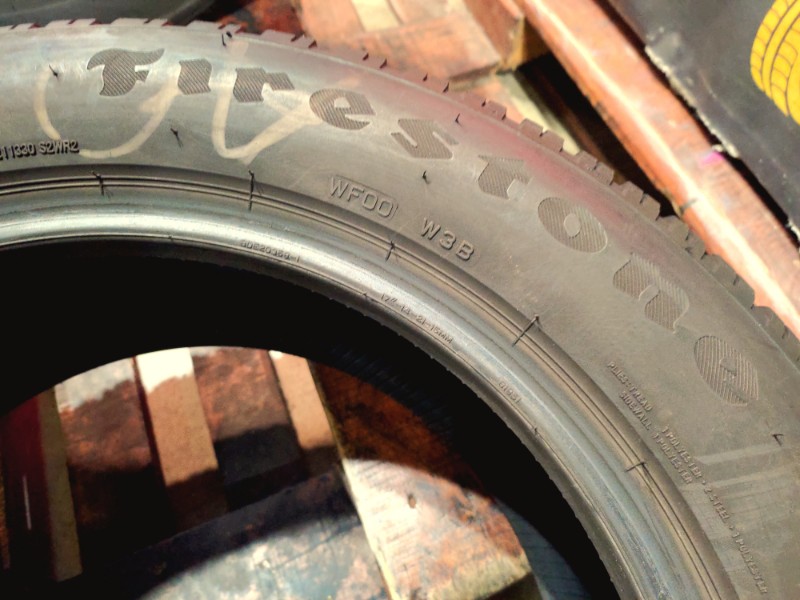 2 Gomme usate 225 55 17 Pneumatici Invernali FIRESTONE 2 Gomme usate 225 55 17 Pneumatici Invernali FIRESTONE