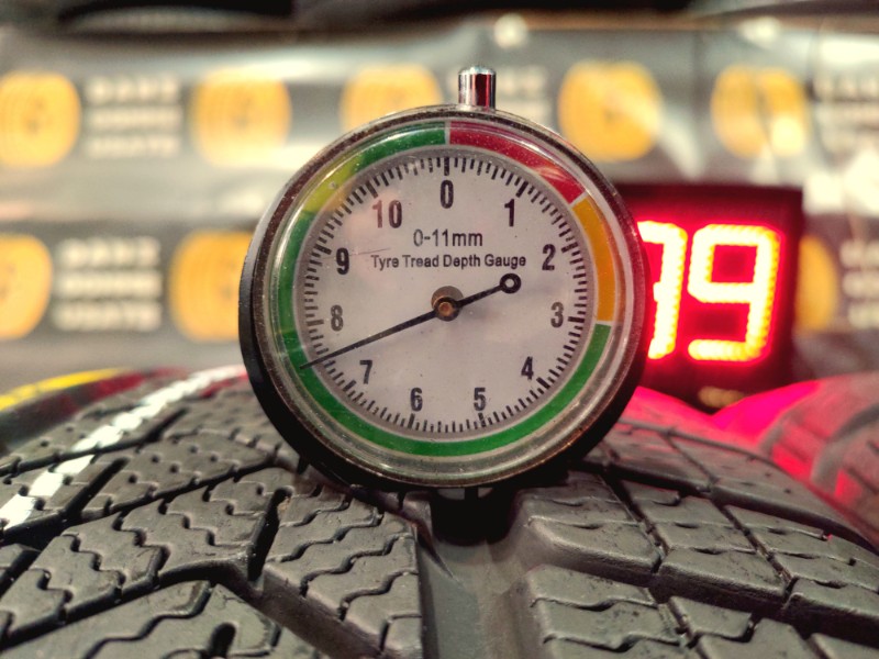 2 Gomme usate 225 45 18 Pneumatici Invernali PIRELLI 2 Gomme usate 225 45 18 Pneumatici Invernali PIRELLI