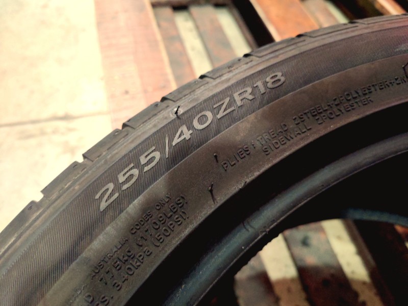 2 Gomme usate 255 40 18 Pneumatici Estivi HANKOOK 2 Gomme usate 255 40 18 Pneumatici Estivi HANKOOK
