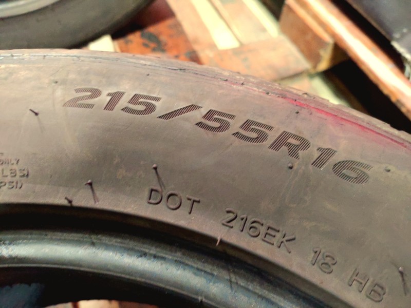 2 Gomme usate 215 55 16 Pneumatici Estivi HANKOOK 2 Gomme usate 215 55 16 Pneumatici Estivi HANKOOK