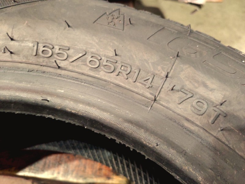 2 Gomme usate 165 65 14 Pneumatici 4 Stagioni NANKANG 2 Gomme usate 165 65 14 Pneumatici 4 Stagioni NANKANG