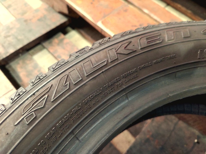 2 Gomme usate 155 60 15 Pneumatici 4 Stagioni FALKEN 2 Gomme usate 155 60 15 Pneumatici 4 Stagioni FALKEN