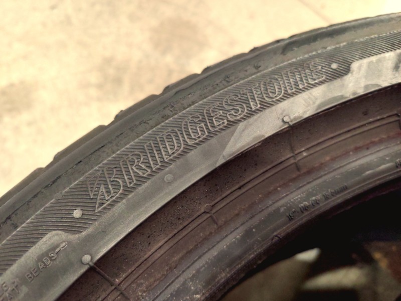 4 Gomme usate 245 40 19 Pneumatici Estivi BRIDGESTONE 4 Gomme usate 245 40 19 Pneumatici Estivi BRIDGESTONE