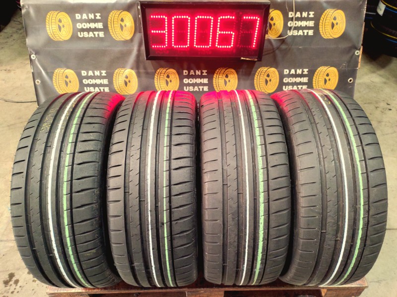 4 Gomme usate 225 45 17 Pneumatici Estivi MICHELIN 4 Gomme usate 225 45 17 Pneumatici Estivi MICHELIN