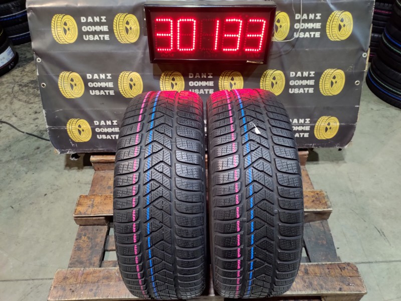 2 Gomme usate 225 50 17 Pneumatici Invernali PIRELLI 2 Gomme usate 225 50 17 Pneumatici Invernali PIRELLI