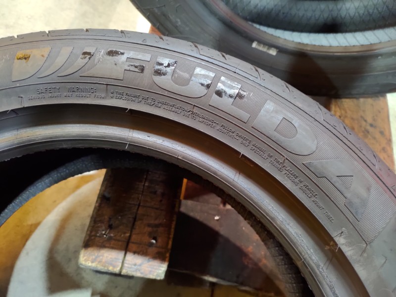 4 Gomme usate 225 50 17 Pneumatici Estivi FULDA 4 Gomme usate 225 50 17 Pneumatici Estivi FULDA