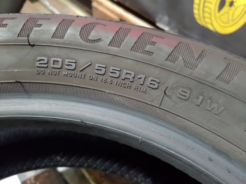 2 Gomme usate 205 55 16 Pneumatici Estivi GOODYEAR 2 Gomme usate 205 55 16 Pneumatici Estivi GOODYEAR