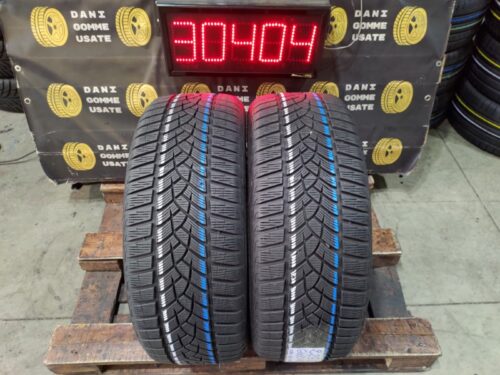 2 Gomme usate 225 45 19 Pneumatici Invernali GOODYEAR
