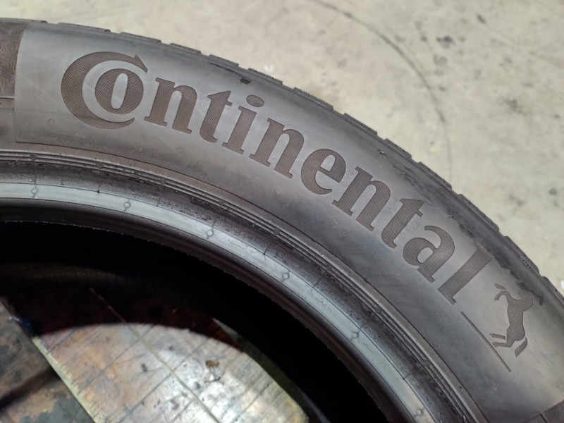 2 Gomme usate 225 55 17 Pneumatici Invernali CONTINENTAL 2 Gomme usate 225 55 17 Pneumatici Invernali CONTINENTAL