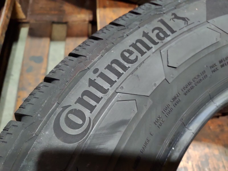 4 Gomme usate 205 75 16 C Pneumatici Invernali CONTINENTAL 4 Gomme usate 205 75 16 C Pneumatici Invernali CONTINENTAL