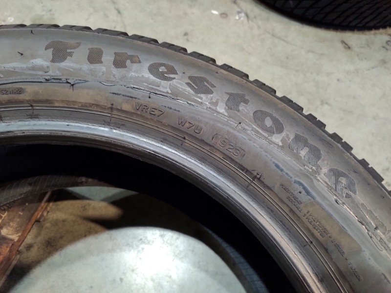 4 Gomme usate 235 55 19 Pneumatici Invernali FIRESTONE 4 Gomme usate 235 55 19 Pneumatici Invernali FIRESTONE