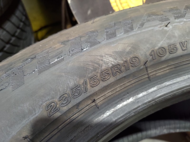 4 Gomme usate 235 55 19 Pneumatici Invernali FIRESTONE 4 Gomme usate 235 55 19 Pneumatici Invernali FIRESTONE