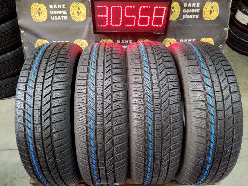 4 Gomme usate Pneumatici Invernali CONTINENTAL 4 Gomme usate Pneumatici Invernali CONTINENTAL