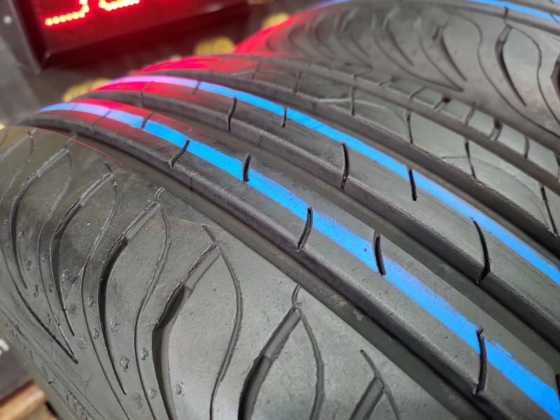 4 Gomme usate 215 60 16 Pneumatici Estivi SAVA 4 Gomme usate 215 60 16 Pneumatici Estivi SAVA