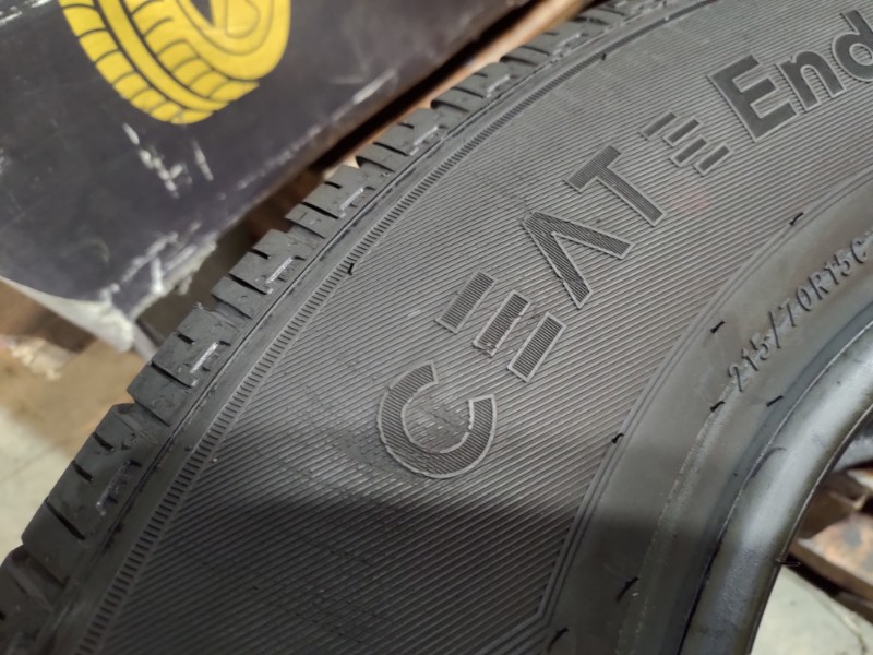 4 Gomme usate 215 70 15 C Pneumatici Estivi CEAT 4 Gomme usate 215 70 15 C Pneumatici Estivi CEAT