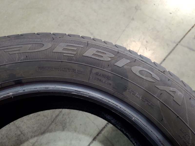 4 Gomme usate 215 60 17 Pneumatici 4 Stagioni DEBICA 4 Gomme usate 215 60 17 Pneumatici 4 Stagioni DEBICA
