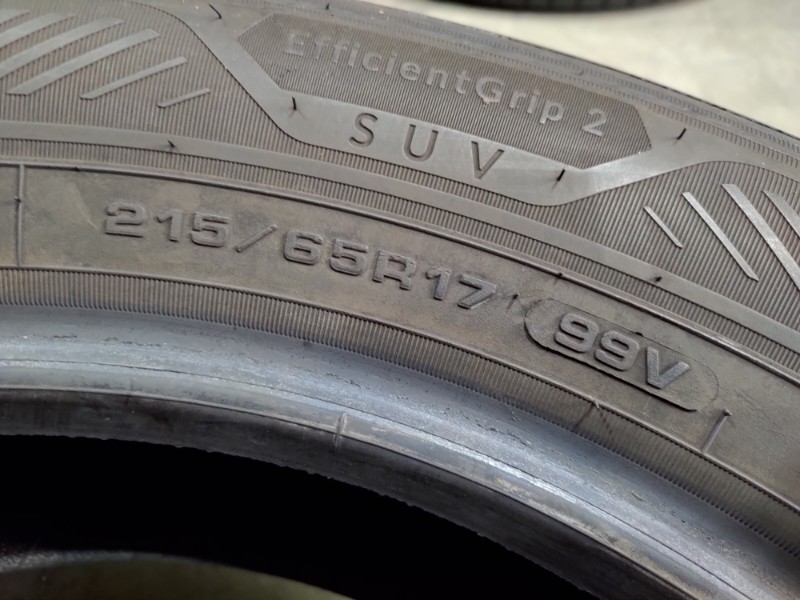 4 Gomme usate 215 65 17 Pneumatici Estivi GOODYEAR 4 Gomme usate 215 65 17 Pneumatici Estivi GOODYEAR
