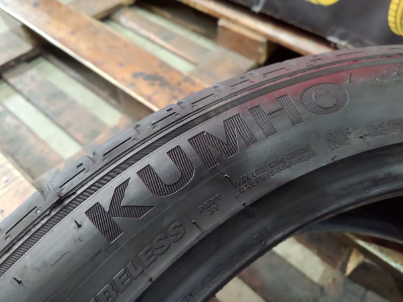 2 Gomme usate 255 45 20 Pneumatici Estivi KUMHO 2 Gomme usate 255 45 20 Pneumatici Estivi KUMHO