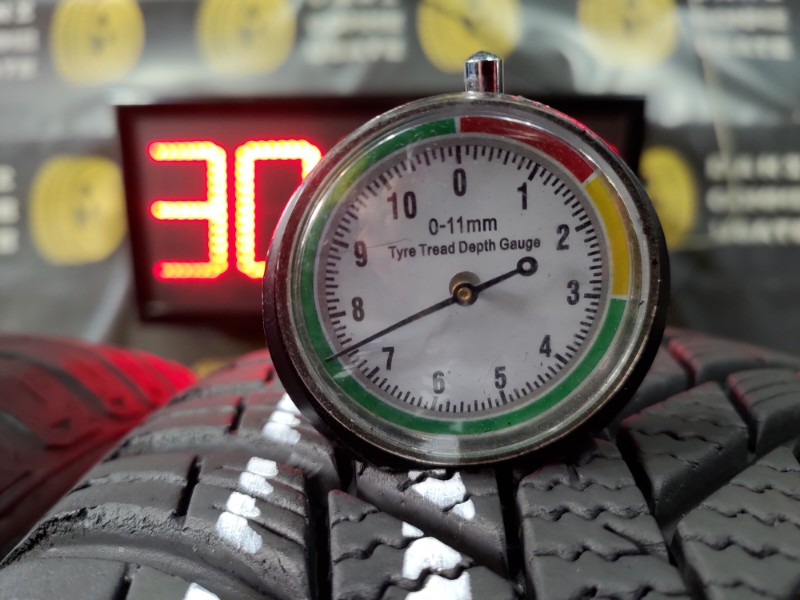2 Gomme nuove 205 60 16 Pneumatici 4 Stagioni NEXEN 2 Gomme nuove 205 60 16 Pneumatici 4 Stagioni NEXEN
