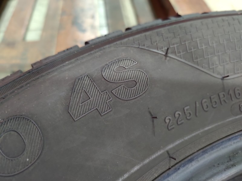 2 Gomme usate 225 65 16 C Pneumatici 4 Stagioni KLEBER 2 Gomme usate 225 65 16 C Pneumatici 4 Stagioni KLEBER
