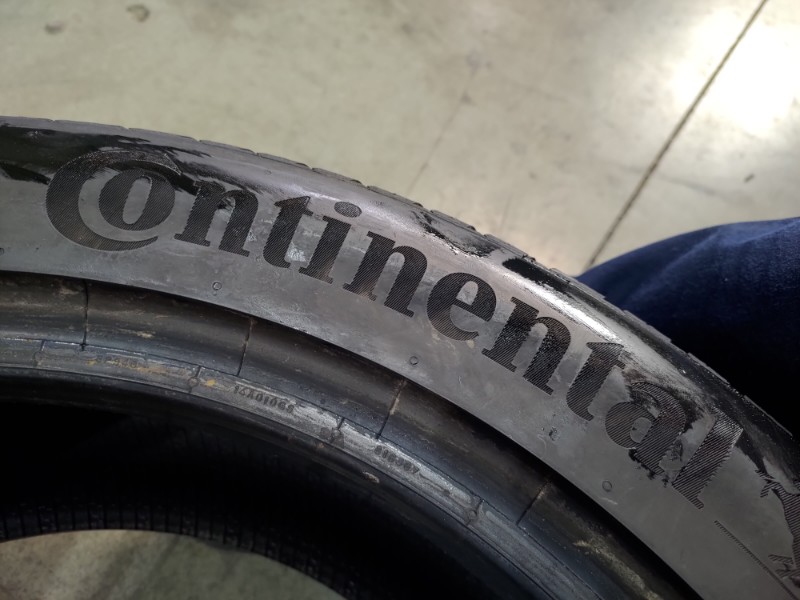 2 Gomme usate 235 50 18 Pneumatici 4 Stagioni CONTINENTAL 2 Gomme usate 235 50 18 Pneumatici 4 Stagioni CONTINENTAL