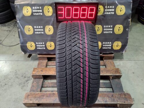 1 Gomma usata 275 35 22 Pneumatici Invernali PIRELLI