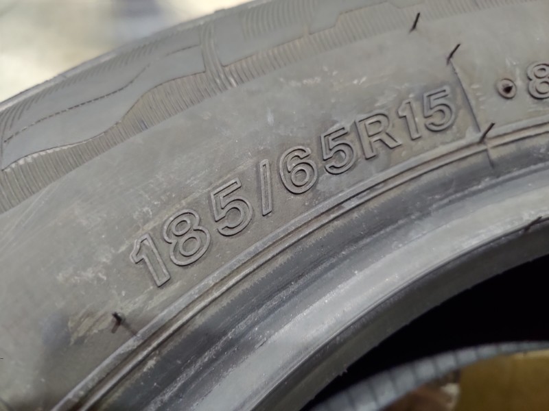 4 Gomme usate 185 65 15 Pneumatici Estivi LASSA 4 Gomme usate 185 65 15 Pneumatici Estivi LASSA