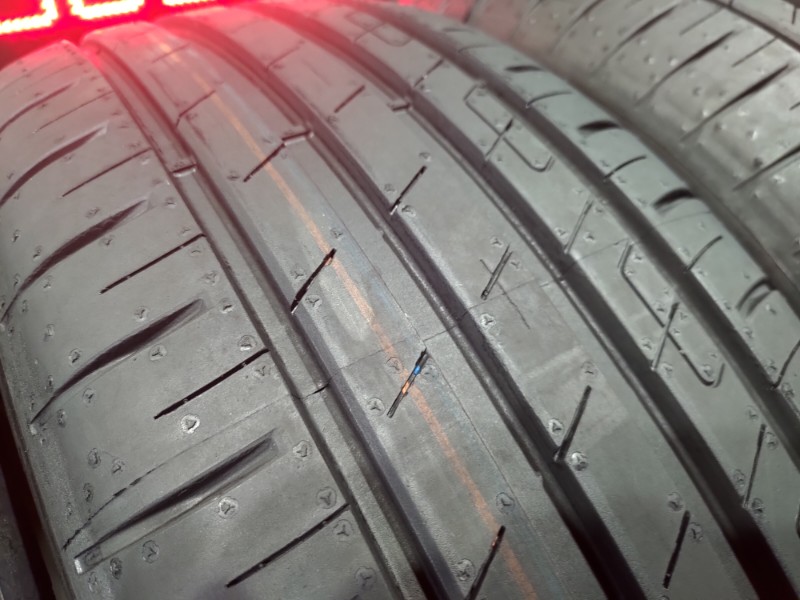 4 Gomme nuove 215 55 17 Pneumatici Estivi GOODYEAR 4 Gomme nuove 215 55 17 Pneumatici Estivi GOODYEAR