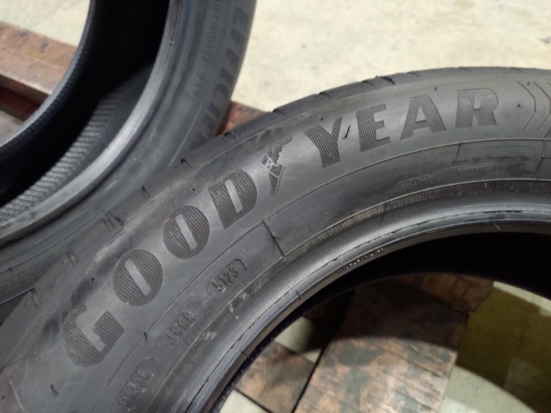 4 Gomme nuove 215 55 17 Pneumatici Estivi GOODYEAR 4 Gomme nuove 215 55 17 Pneumatici Estivi GOODYEAR
