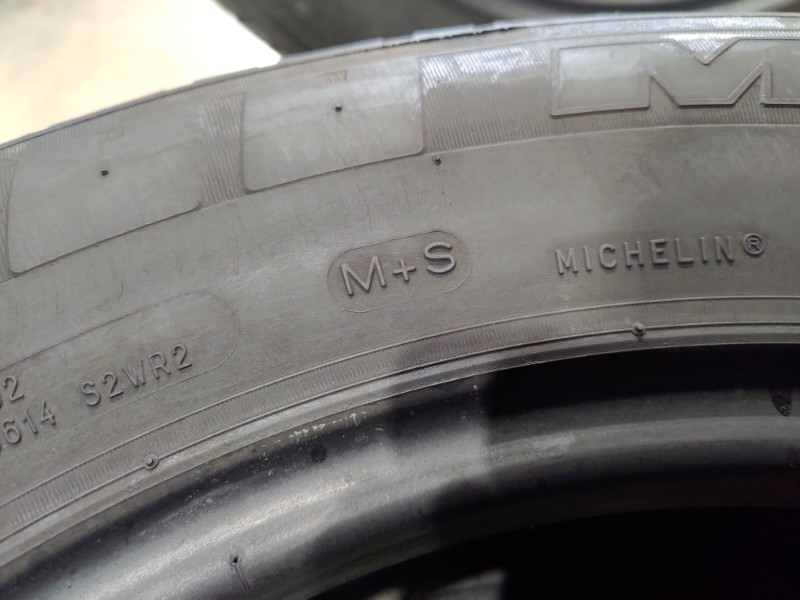 4 Gomme usate 215 65 16 C Pneumatici 4 Stagioni MICHELIN 4 Gomme usate 215 65 16 C Pneumatici 4 Stagioni MICHELIN