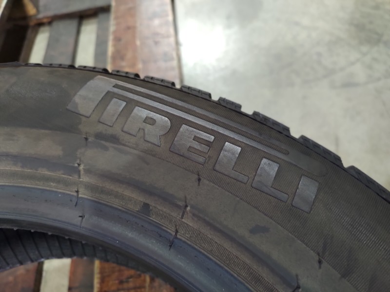 2 Gomme usate 195 60 16 Pneumatici Invernali PIRELLI 2 Gomme usate 195 60 16 Pneumatici Invernali PIRELLI