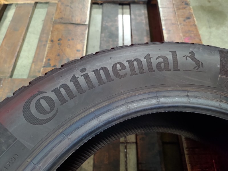 2 Gomme usate 205 55 16 Pneumatici Invernali CONTINENTAL 2 Gomme usate 205 55 16 Pneumatici Invernali CONTINENTAL