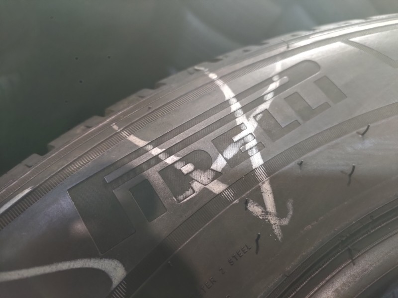 2 Gomme usate 215 70 15 C Pneumatici Invernali PIRELLI 2 Gomme usate 215 70 15 C Pneumatici Invernali PIRELLI