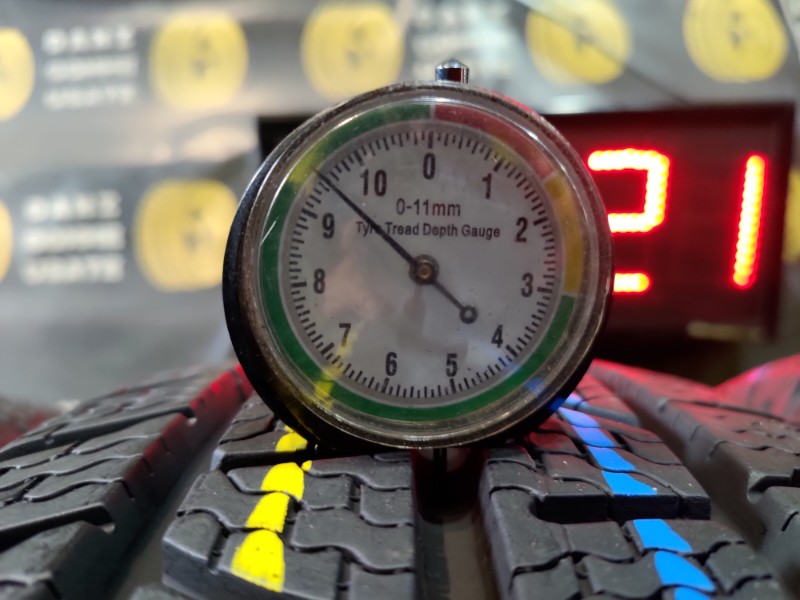 4 Gomme usate 195 60 16 C Pneumatici Invernali PIRELLI 4 Gomme usate 195 60 16 C Pneumatici Invernali PIRELLI