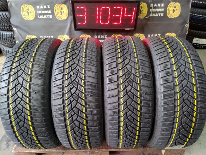 4 Gomme usate 215 55 17 Pneumatici Invernali GOODYEAR 4 Gomme usate 215 55 17 Pneumatici Invernali GOODYEAR